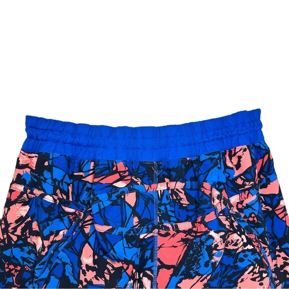 Lululemon Women’s ‘Tracker Short IV’ Paint Storm Print, Harbor Blue, Black SZ 12 - Picture 7 of 13